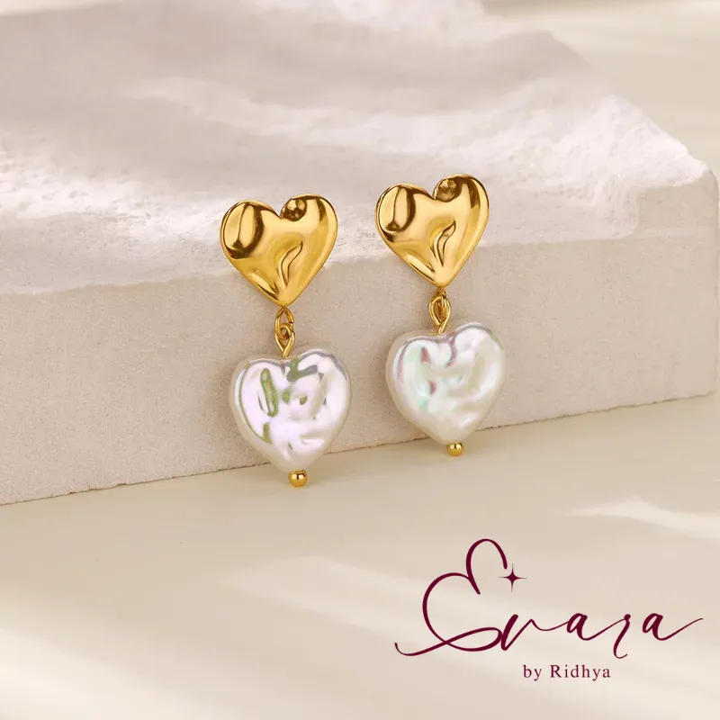 Valora Heart Earrings