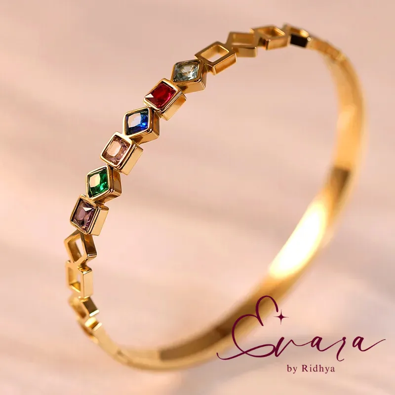 Multicolor bangle