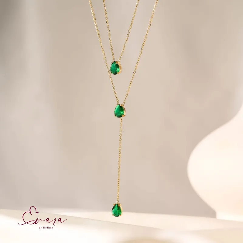 Emerald Dewdrop Necklace