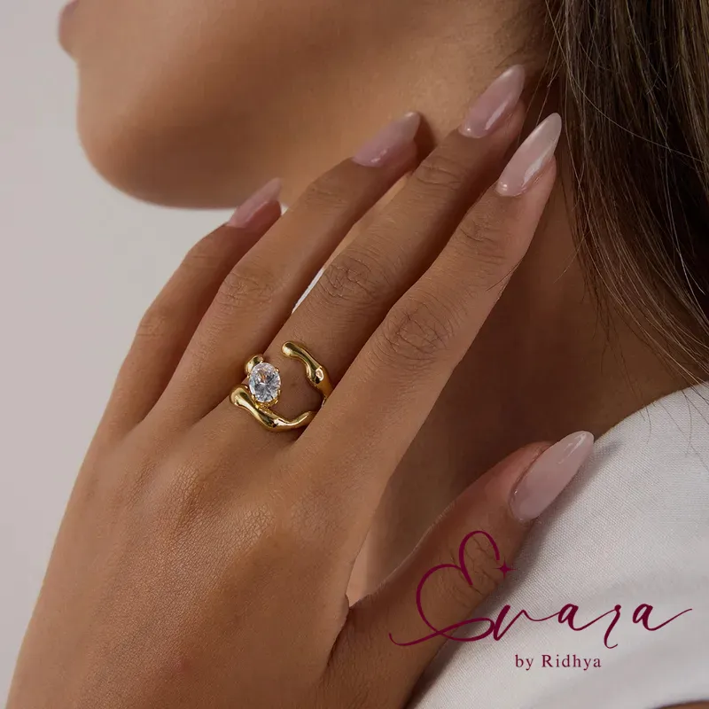 Nova  Statement Ring
