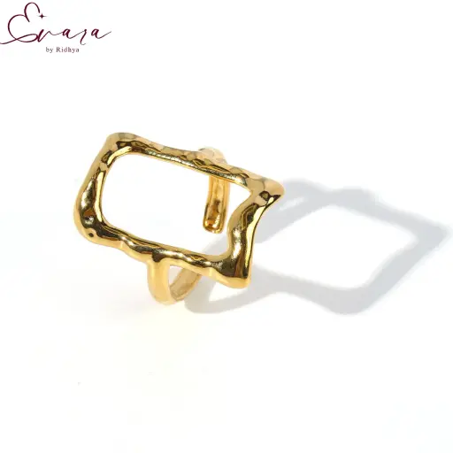 Golden Ripple Frame Ring