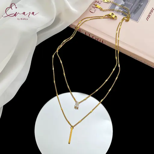 Twinkle Line Necklace
