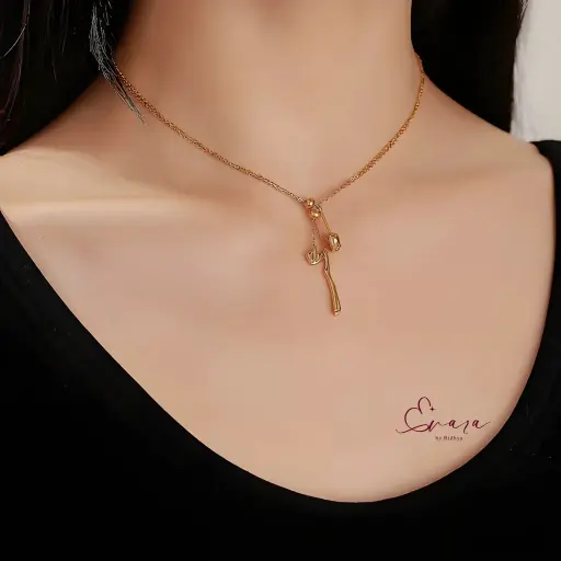 Gleam Cluster Necklace